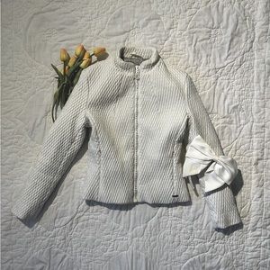 Metropolis Legacy White Jacket 🤍